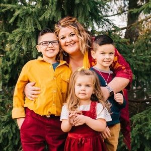 Meet your Posher, Kara